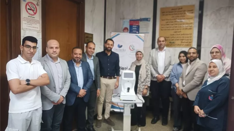 «صناع الخير» تُسلم جهاز قياس النظر وتحدب القرنية بالكمبيوتر لمستشفى الرمد