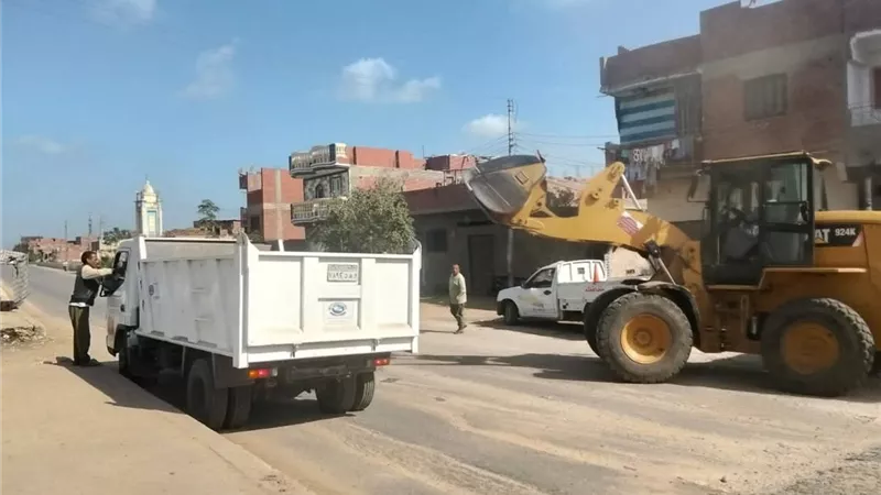 ببا تواصل حملات النظافة العامة ورفع المخلفات وتعزيز الخدمات المحلية