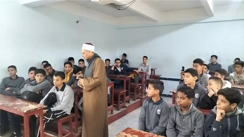 البحيرة تطلق ندوات للتوعية بالاستخدام الآمن للتكنولوجيا ومكافحة العنف