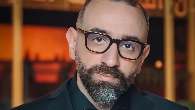 عمرو سلامة ردًا على آراء رافضة لأعمال فنية: 