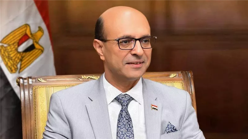 رئيس جامعة أسيوط يفتتح معمل زراعة الأنسجة النباتية  بكلية الزراعة 