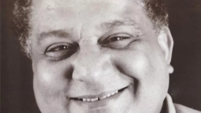 معرض القاهرة للكتاب يكرم مصطفى نصر ويختار نجيب محفوظ شخصية دورة 2026
