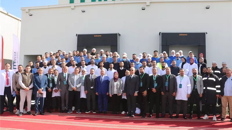 وزير النقل يفتتح 3 مصانع بمدينة السادات بالمنوفية