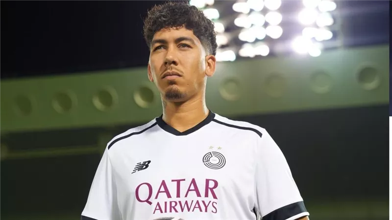 فيرمينو: سأبذل كل جهدي للعودة لمنتخب البرازيل والمشاركة في المونديال