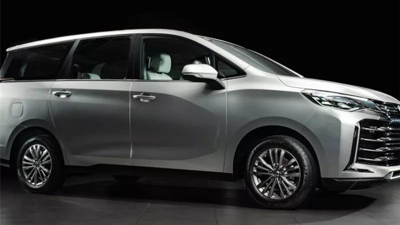 مواصفات سيارة MPV من 