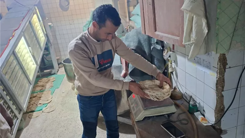  ضبط 11 مخالفة تموينية وصحية بمخابز كفر الزيات