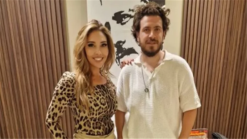المطربة الهولندية لاروسي تستعد لطرح فيديو كليب بتوقيع محمد قماح