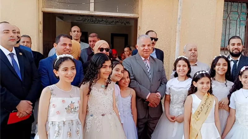 مدير تعليم الفيوم يتفقد مدارس إطسا ويشدد على تفعيل البرامج العلاجية للقراء