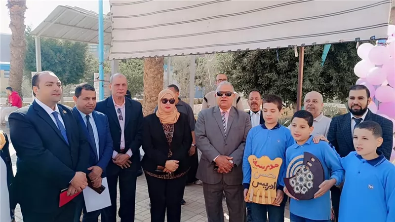 مدير التعليم يفتتح معرض أنشطة الموسم الثاني لمبادرة «الفيوم تتحدث»