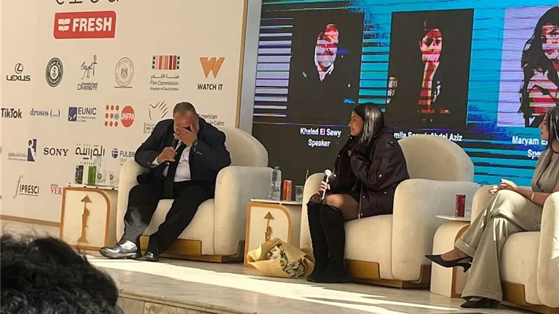  خالد الصاوي ينهار باكيًا أثناء حديثه عن سامح عبد العزيز