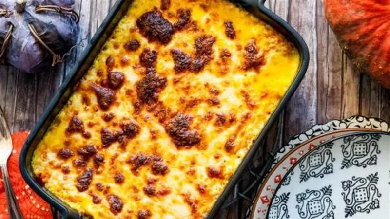 طريقة عمل قرع العسل بالبشاميل.. مذاق لا يقاوم بخطوات بسيطة 