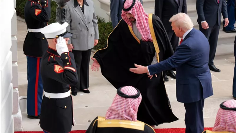 ترامب يستقبل ولي العهد السعودي محمد بن سلمان في البيت الأبيض
