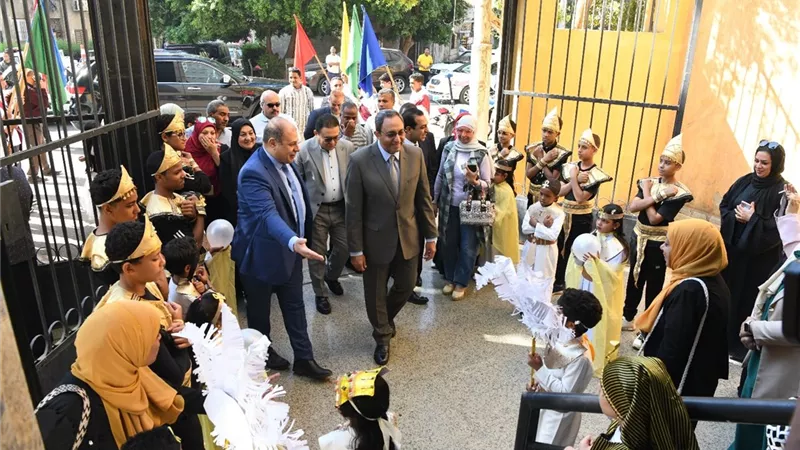محافظ قنا يشهد احتفالية مديرية التربية والتعليم بأعياد الطفولة| صور
