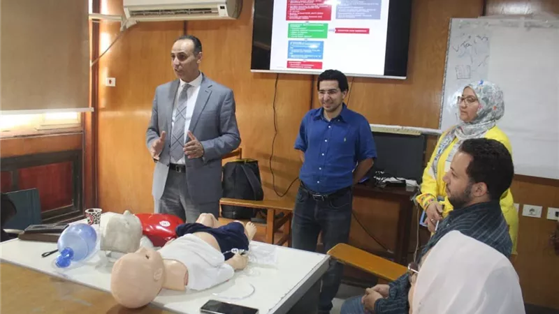 تدريب مكثف على الإنعاش القلبي وإدارة السموم بصحة بني سويف