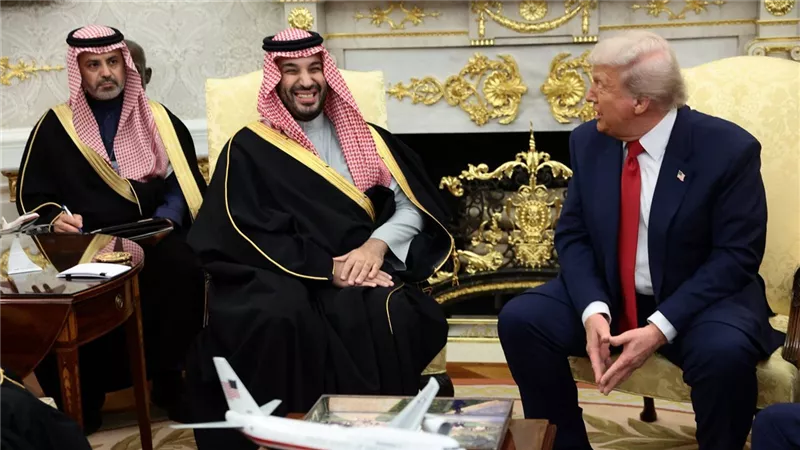 «أنتي سيئة».. ترامب يهين صحفية بعد سؤالها محمد بن سلمان عن 
