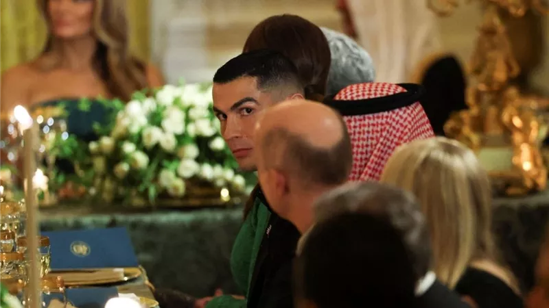 في حضور ترامب.. رونالدو يخطف الأنظار في عشاء البيت الأبيض