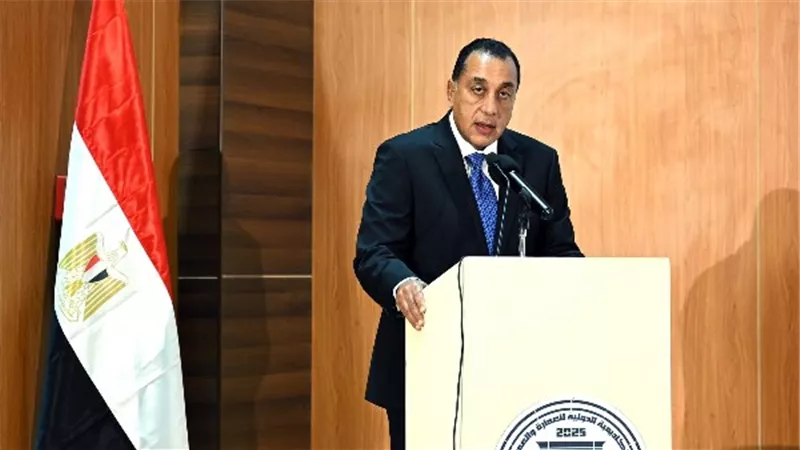 رئيس الوزراء: تحويل المضبوطات الذهبية إلى سبائك عالية الجودة| فيديو