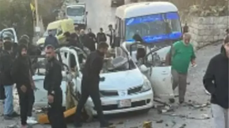 مسيرة إسرائيلية تستهدف شخصًا في بلدة الطيري جنوب لبنان