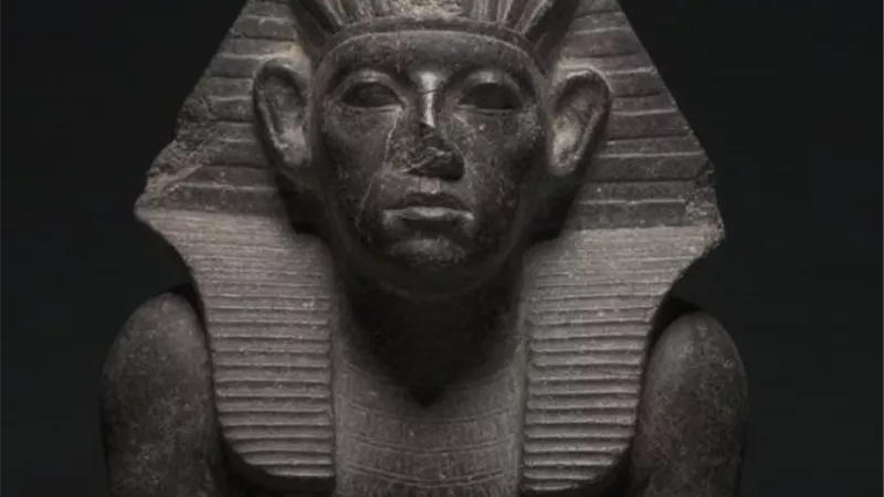 تشويه التماثيل المصرية..  تاريخ من الصراع والعقيدة
