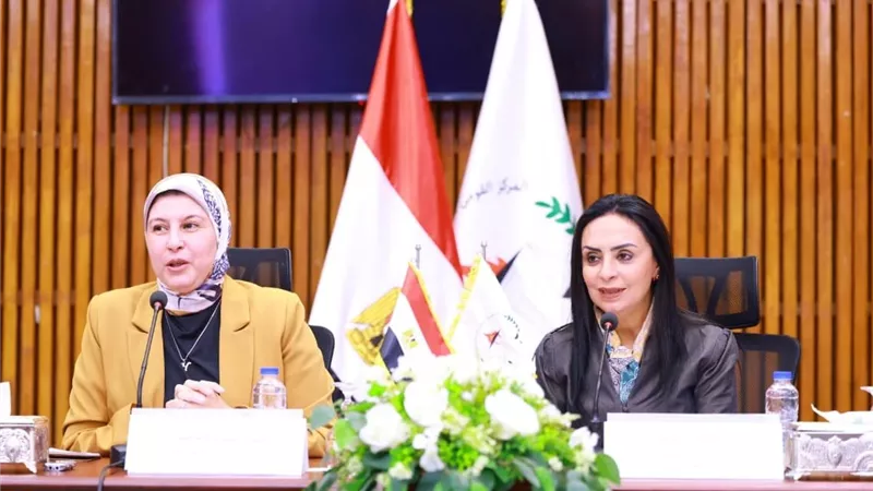 وزيرة التضامن تترأس اجتماع 