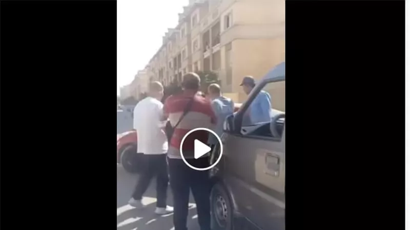 أولوية المرور.. تفاصيل مشاجرة ربة منزل وشاب بأكتوبر 
