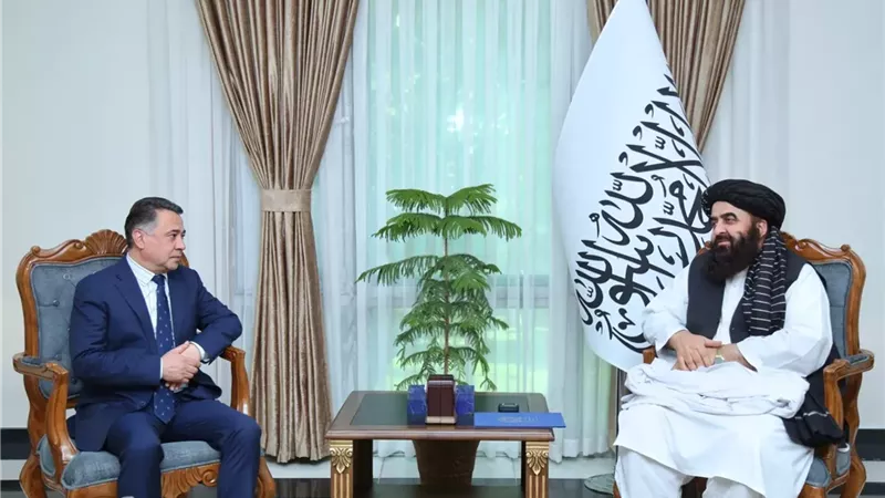حدود مضطربة وتوافقات صعبة: أين يتجه الانفتاح الطاجيكي على طالبان؟