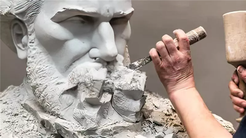 هل النحت والرسم حلال أم حرام؟.. أمين الفتوى يجيب