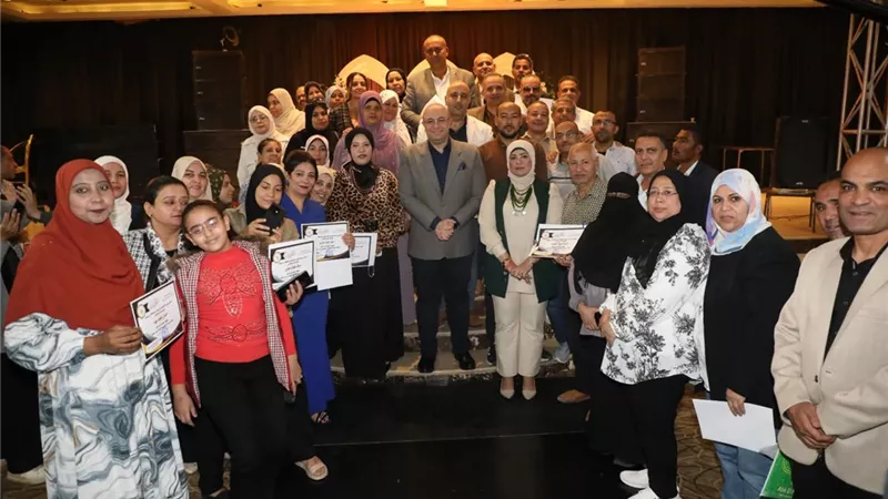 تكافل وكرامة تحت الأضواء.. محافظ بني سويف يحتفي بـ«التضامن الاجتماعي»