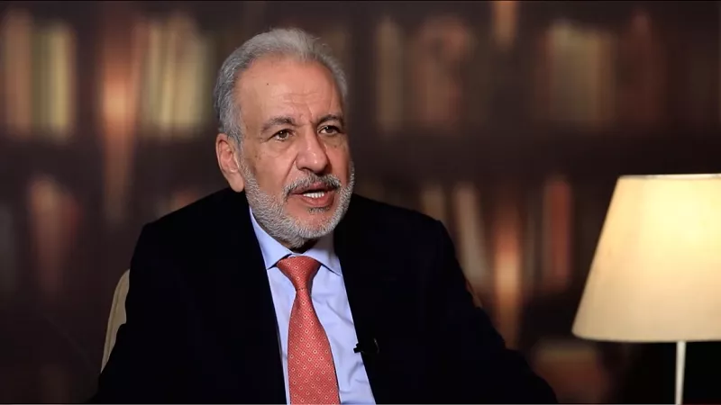 أمين الاتحاد الدولي للمثقفين العرب يشيد برؤية الرئيس السيسي|فيديو