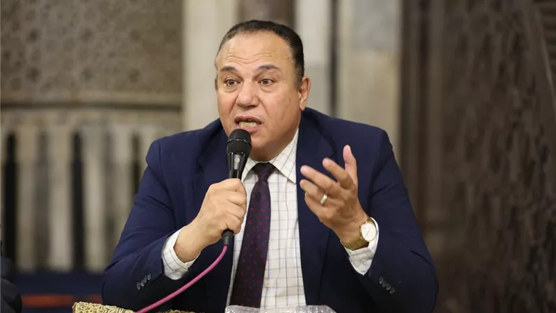 أستاذ بالأزهر: الأمة اليوم في أمسّ الحاجة إلى دراسة السيرة النبوية| صور