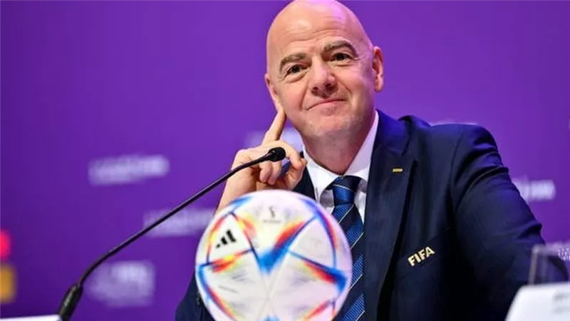 رئيس «فيفا»: فخورون بفرق أفريقيا في المونديال ونحتفي بمنتخب المغرب