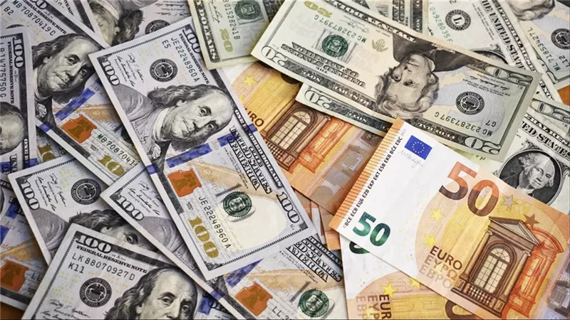 الدولار يستقر عند 53 جنيها.. تعرف على أسعار العملات الأجنبية
