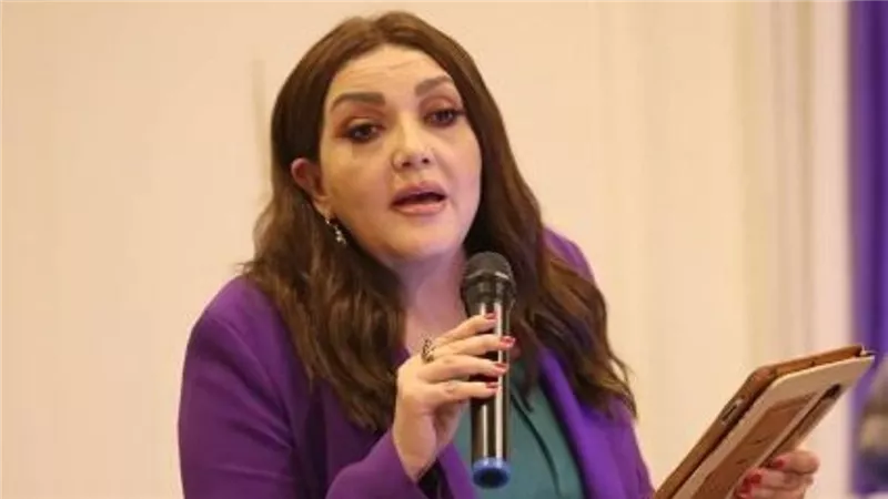لغز المؤتمر الملغى في القاهرة الجديدة.. جميلة إسماعيل تتوعد بكشف الكواليس