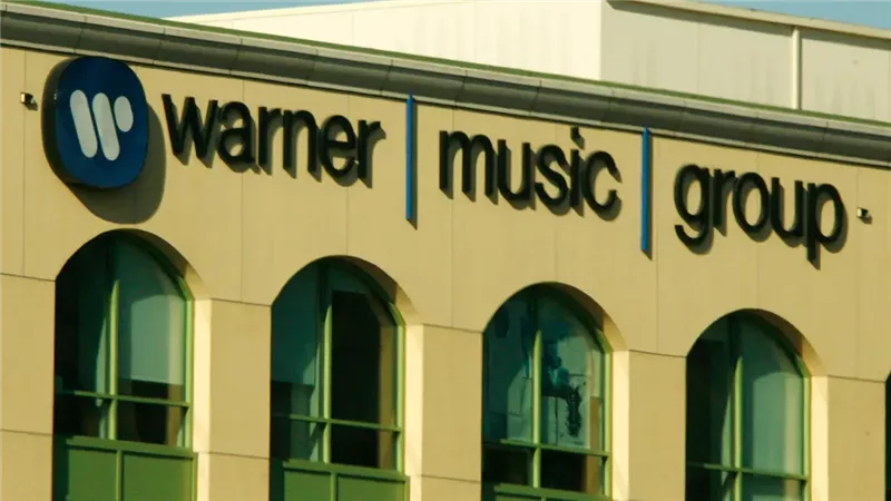 Warner Music تتوصل لحل بشأن دعوى حقوق الطبع والنشر مع Udio