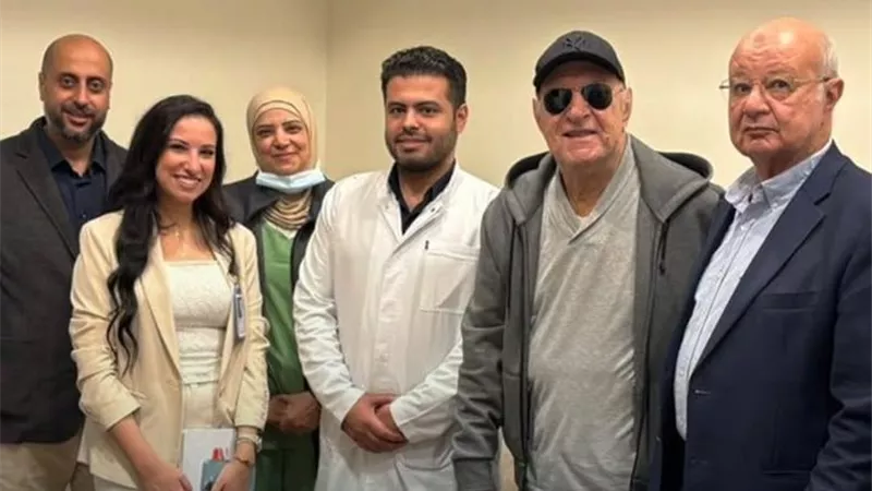غادر المستشفى.. تطورات الحالة الصحية للموسيقار عمر خيرت 