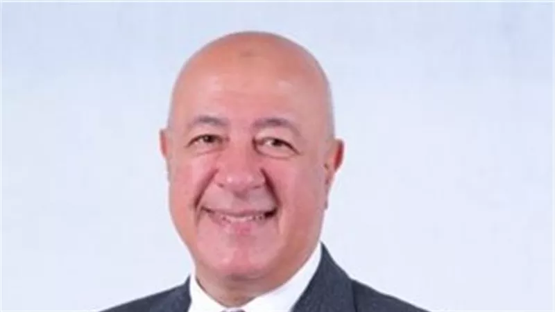 يحيى أبو الفتوح على رأس بنك التعمير والإسكان