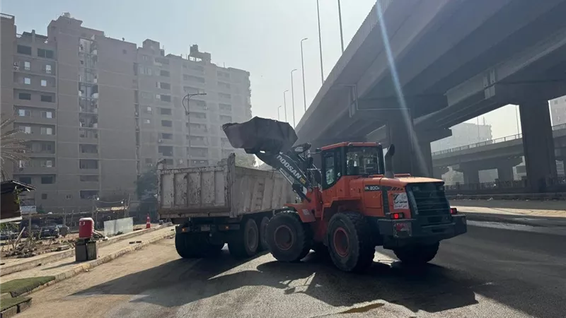 رفع 2600 حالة إشغال وتنفيذ حملات نظافة مكثفة بعدد من المناطق بالجيزة