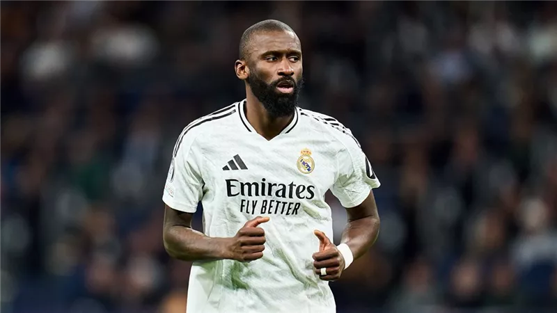 روديجر يحسم مستقبله مع ريال مدريد ويوافق على تمديد عقده لموسم إضافي