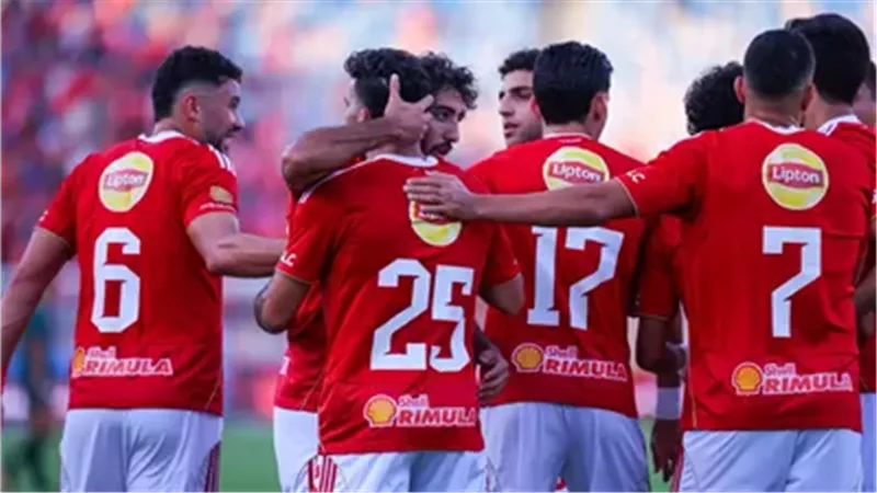 تم استبعاده.. إصابة لاعب جديد في الأهلي قبل مواجهة شبيبة القبائل