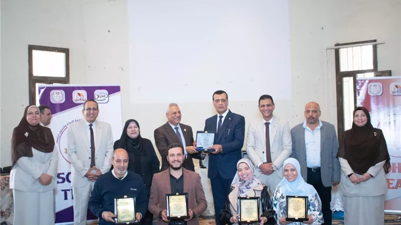 مدير تعليم سوهاج يشهد الحفل الختامي لمسابقة الإبداع والتحول الرقمي