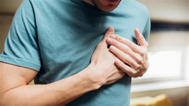 هبوط بالقلب.. تحذير صحي خطير من أعراض «النهجان»