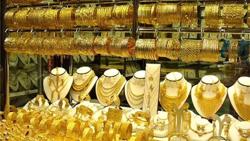 بعد تراجع 20 جنيهًا… الذهب يلتقط أنفاسه وسط صدمة بيانات الوظائف الأمريكية