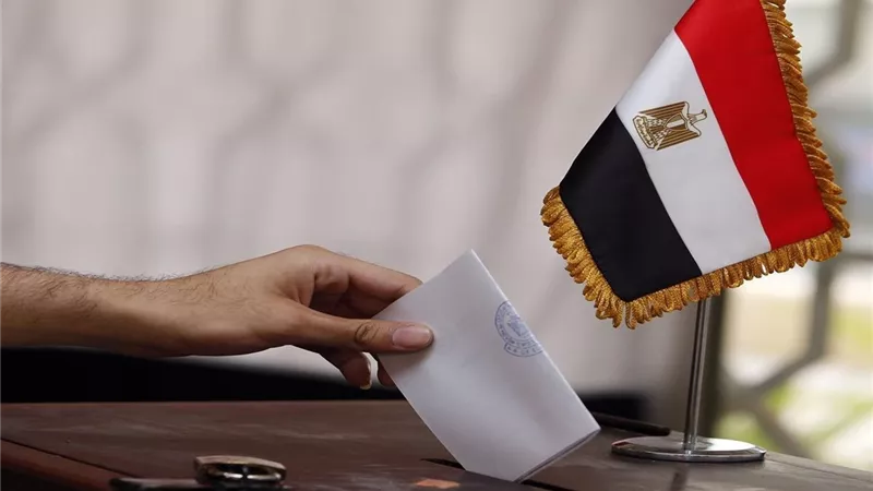 أحمد طارق: اهتمام خاص من الهيئة الوطنية للانتخابات بكبار السن وذوي الهمم