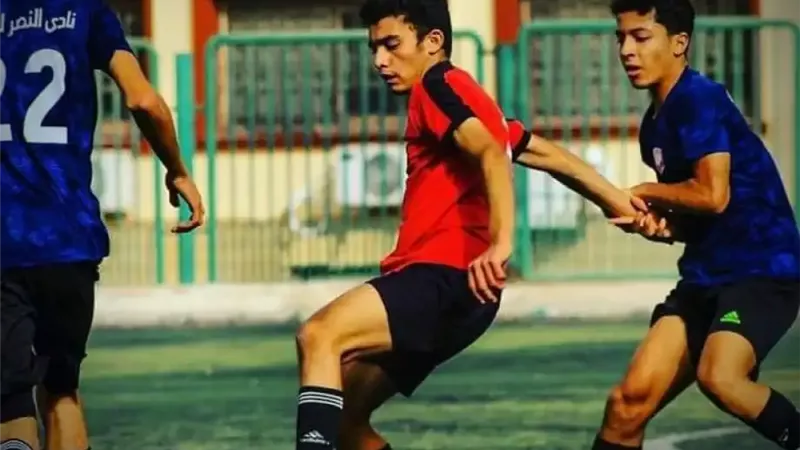 ولي أمر يكشف تعرض نجله للنصب تحت وهم الاحتراف في الخارج