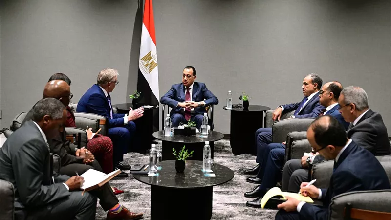 مدبولي يبحث مع رئيس 