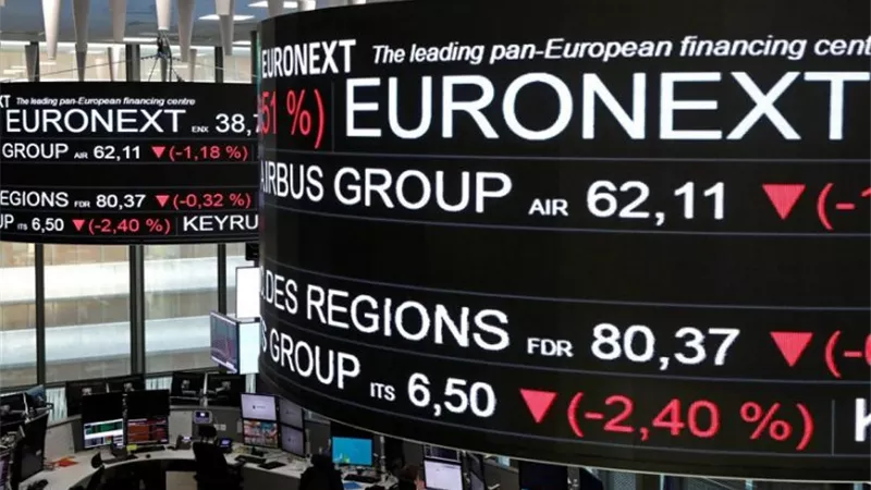 الأسهم الأوروبية تغلق مستقرة وسط ضغط قطاع السلع الفاخرة