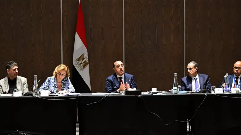 مدبولي: فرص استثمارية مهمة في المنطقة الاقتصادية لقناة السويس