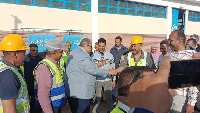 بهتيم وبيجام تحت المراقبة.. رئيس الصرف الصحي يرفع درجة الجاهزية