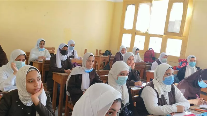 خطيب الأزهر: إخفاء مرض الأبناء والسماح لهم بالذهاب للمدارس خيانة