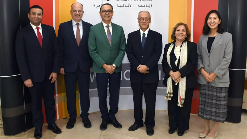 تفاصيل زيارة سفير اليابان للجامعة الألمانية 